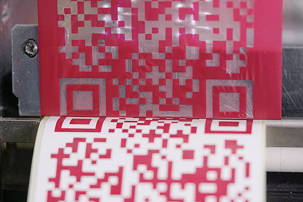 Impression à transfert thermique en couleur pour le marquage des produits pharmaceutiques