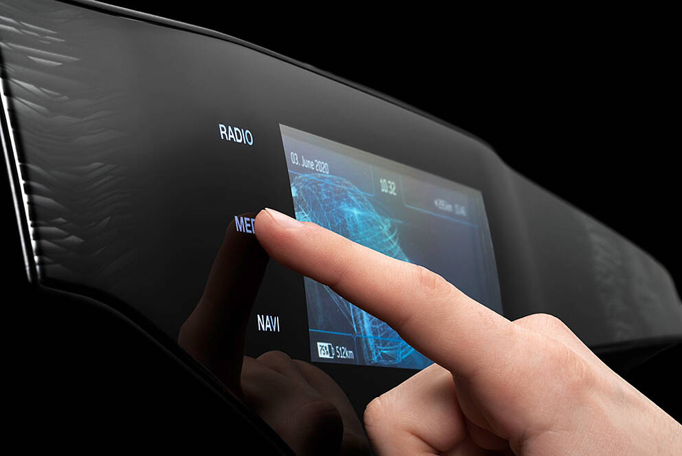 Panneau conceptuel d'interface homme-machine rétroéclairé doté de la technologie de capteurs KURZ